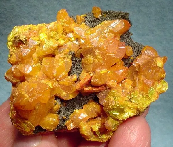 Orpiment image