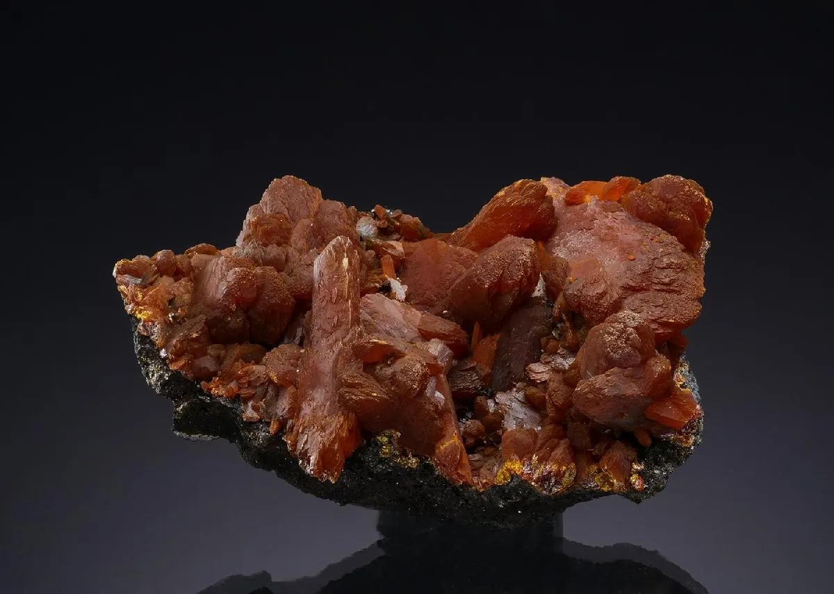Orpiment with Hutchinsonite - image 1