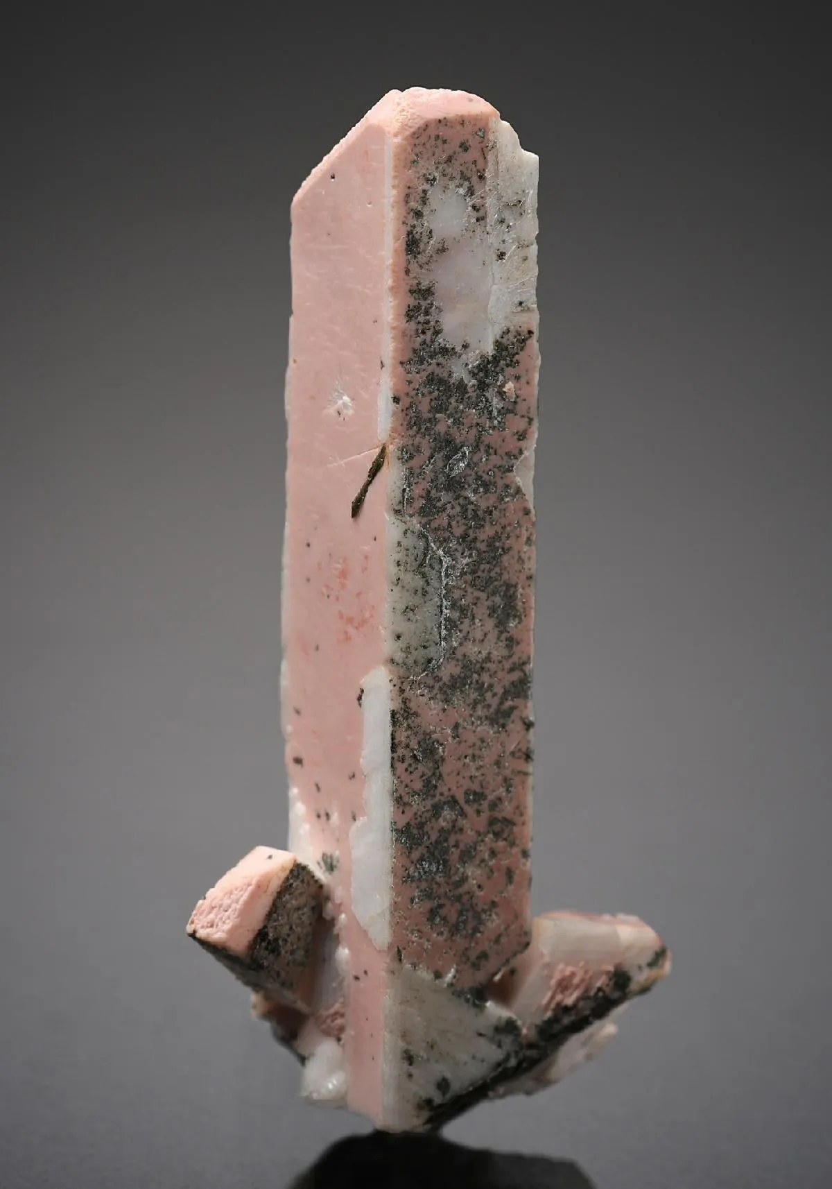 Orthoclase - image 1