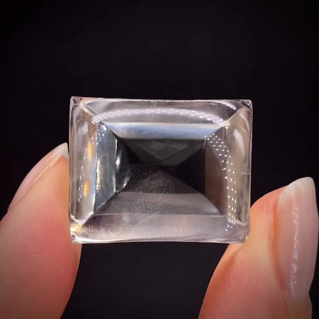 Orthoclase var. Moonstone (cabochon) image