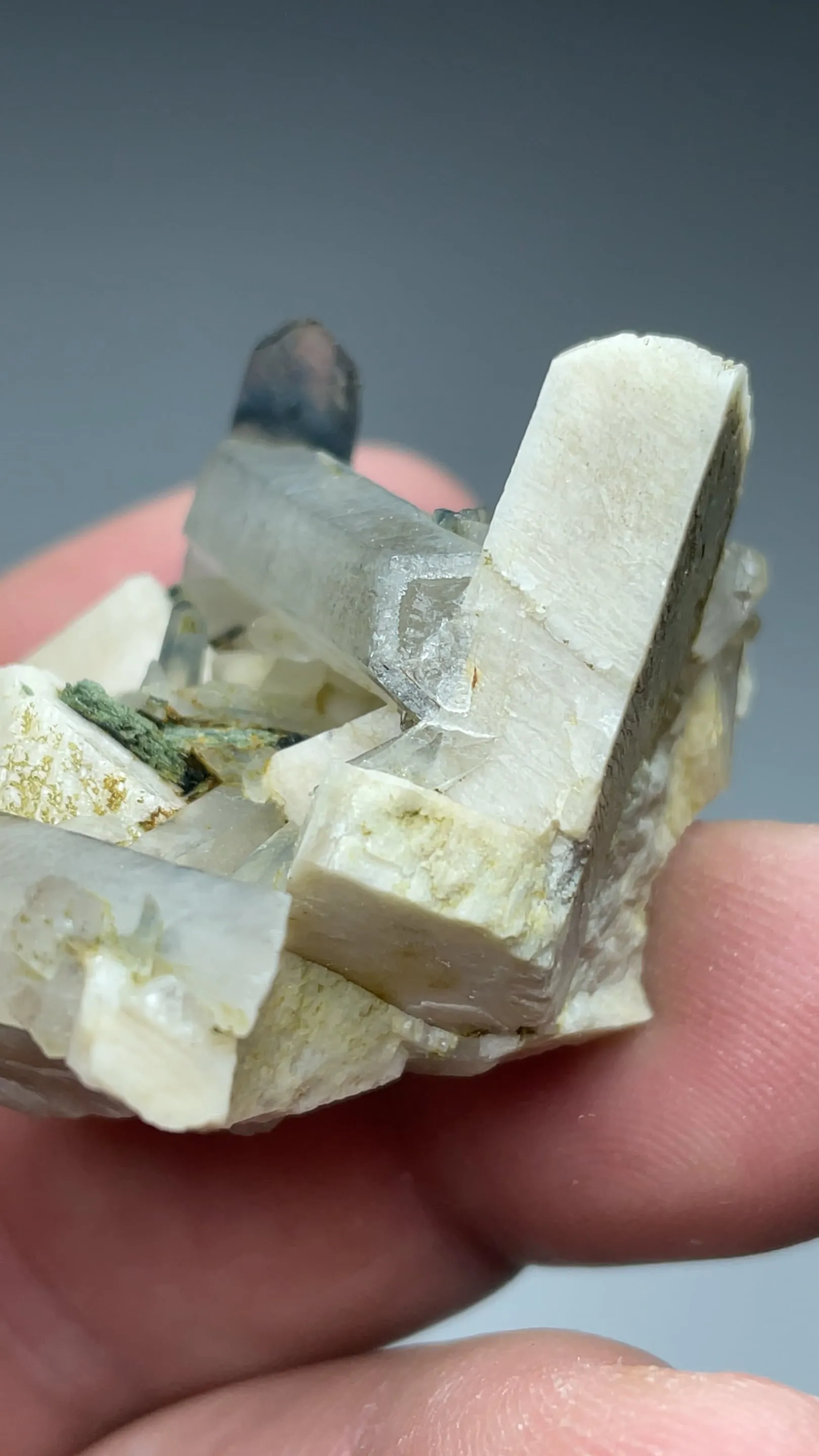 Orthoclase with Quartz - image 2