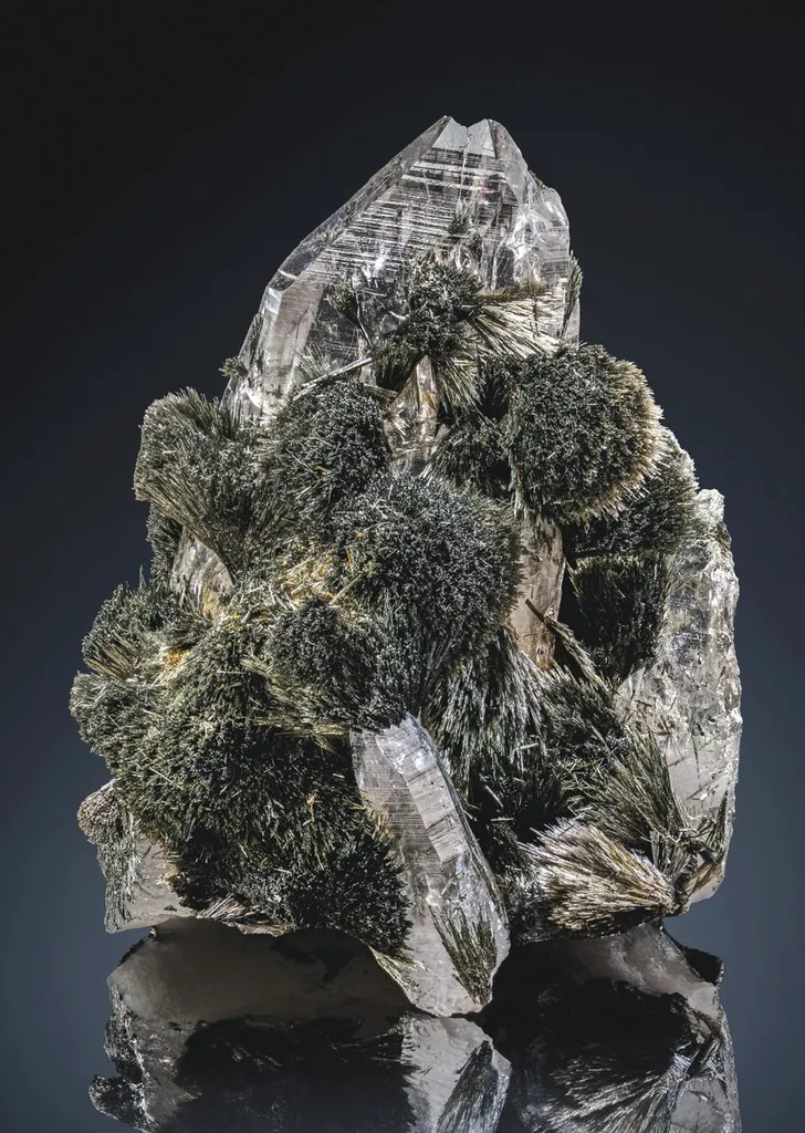 Oxy-Dravite, luinaite image