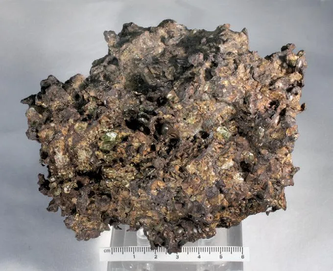 pallasite meteorite, Olivine - image 1