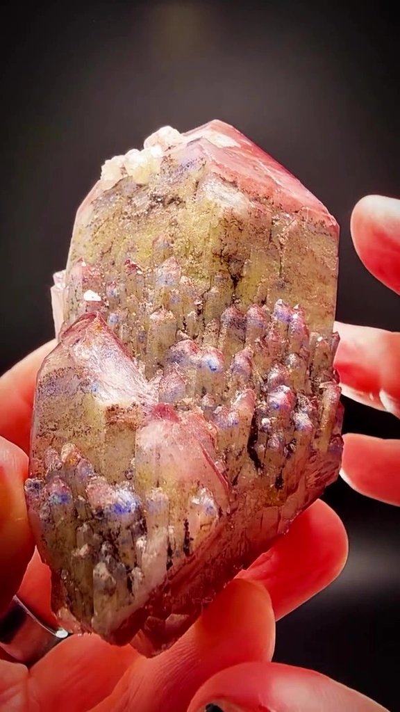 Papagoite + Hematite + Kaolinite — INCLUDED Quartz INSANITY image