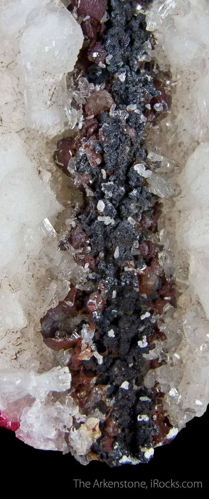 Parahopeite stalactite - image 4
