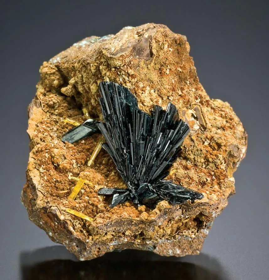 Parasymplesite, Legrandite image