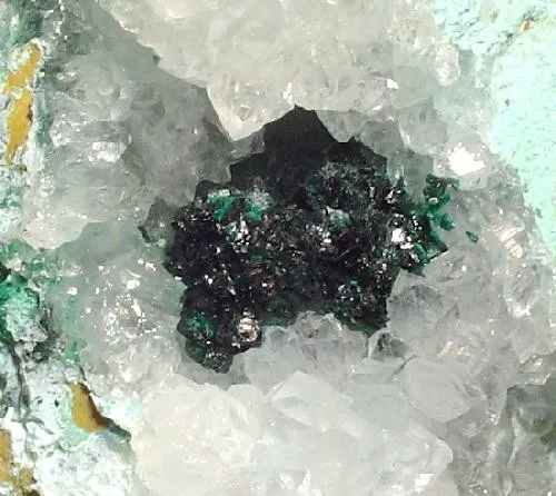 Paratacamite, Quartz, Chrysocolla - image 2