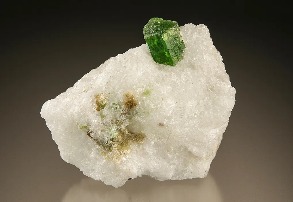 Pargasite image