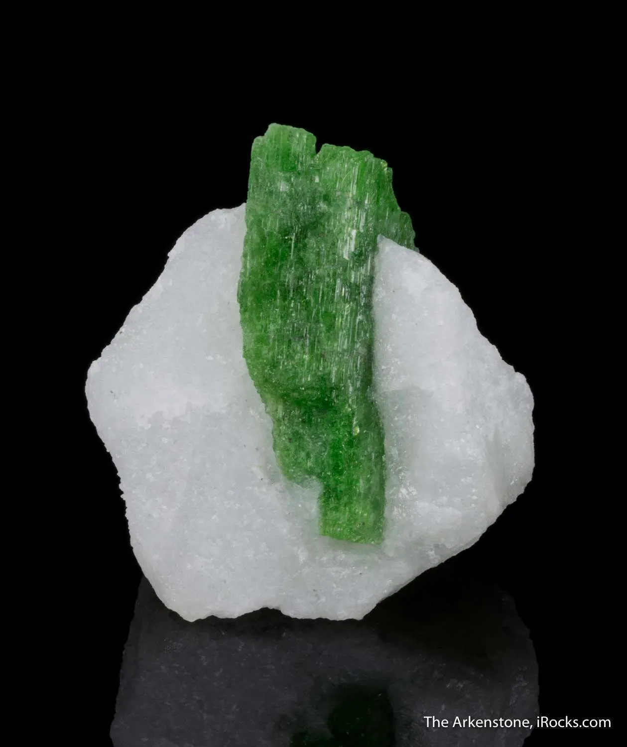 Pargasite in Marble - image 7