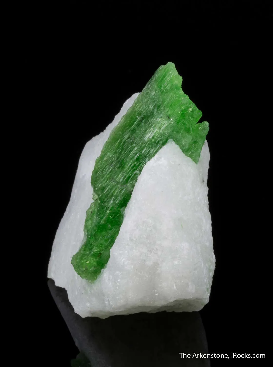 Pargasite in Marble - image 5