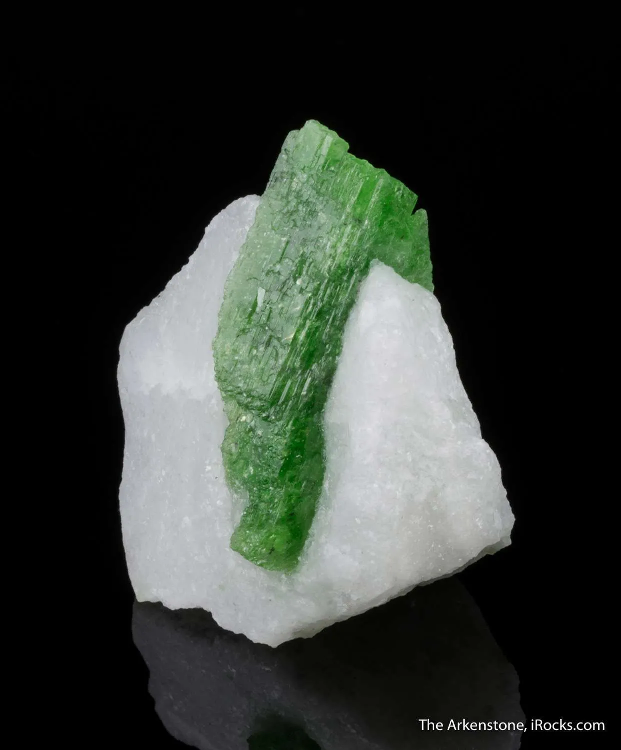 Pargasite in Marble - image 4