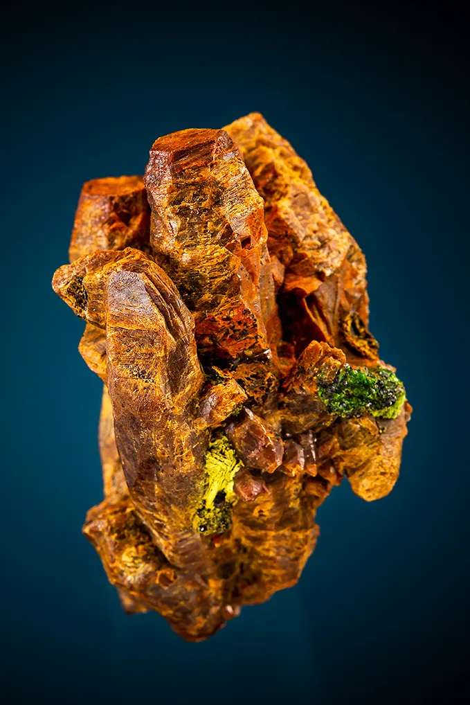 Parisite-(Ce)  with Annabergite image