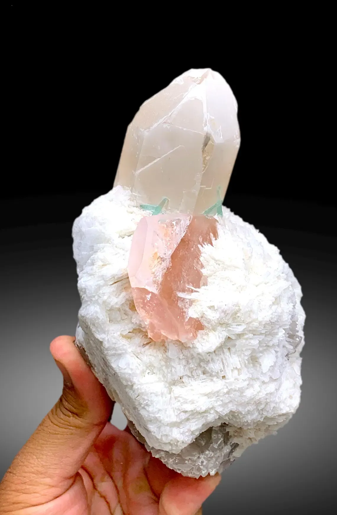Peach Pink Color Morganite with Green Tourmalines, Quartz and Cleavelandite Albite - 1065 g - image 4