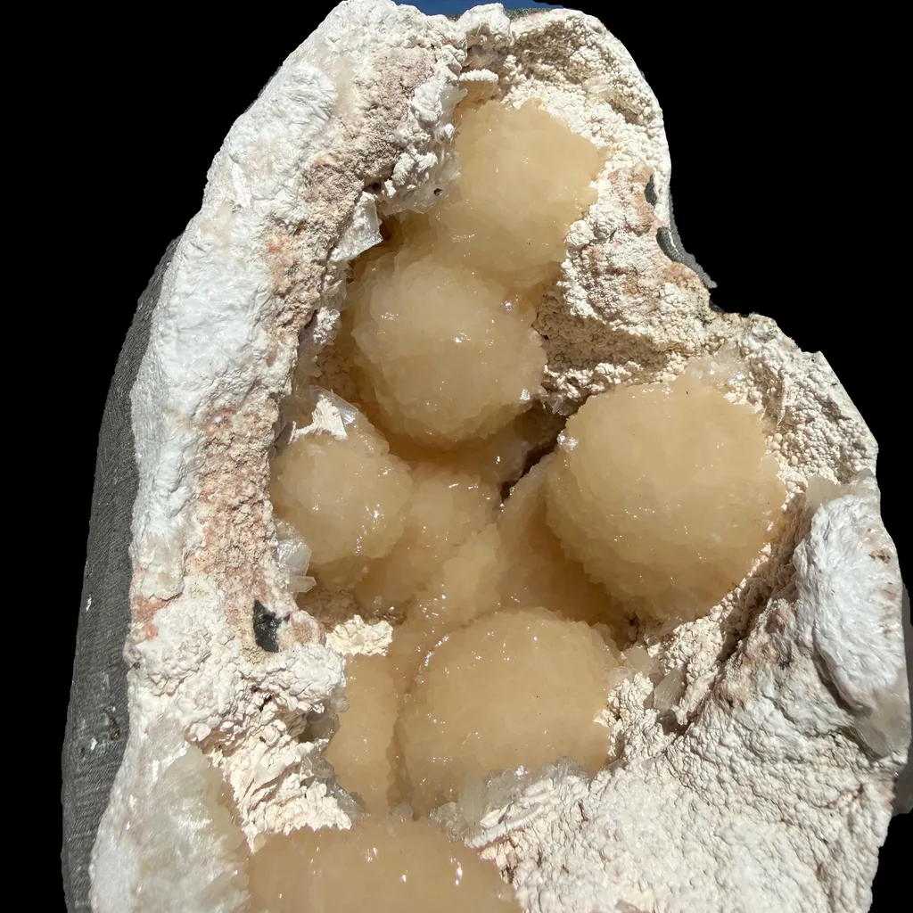 Peach Stilbite Clusters in Shimmering Chalcedony Geode Vug – Premium Indian Zeolite Mineral Specimen from Nashik - image 5
