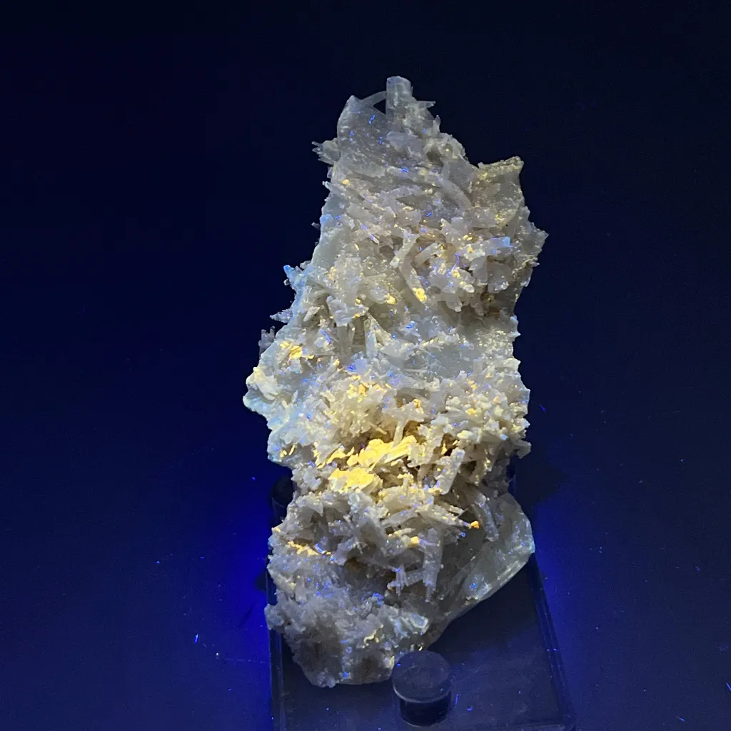 Pectolite - image 5