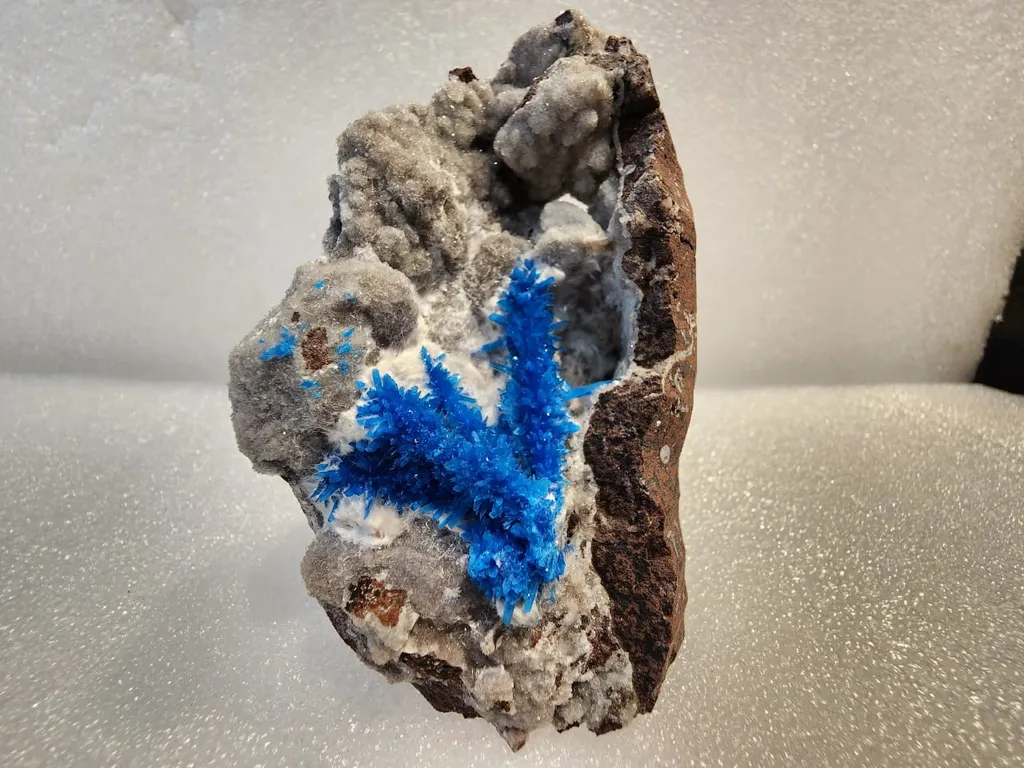 Pentagonite - image 3