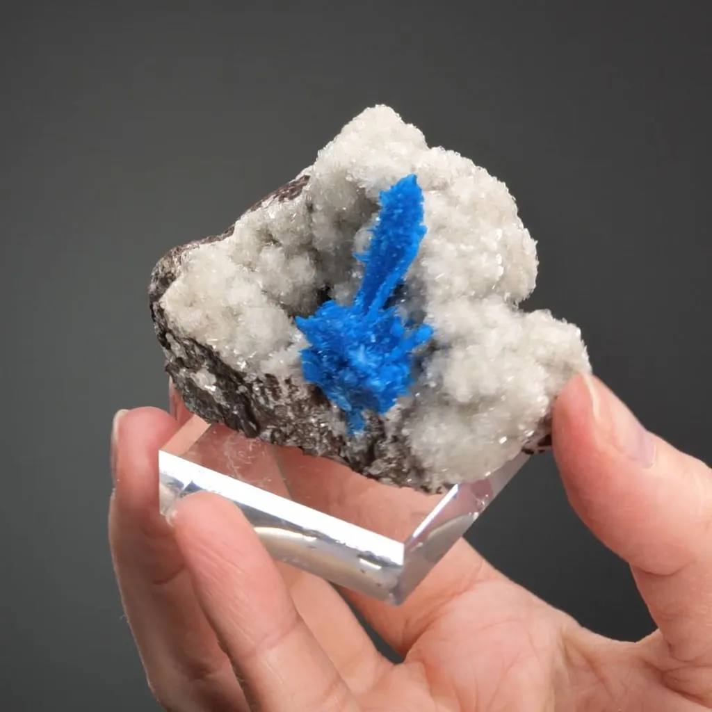 Pentagonite - image 2