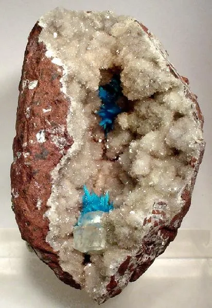 Pentagonite, Calcite, Stilbite image