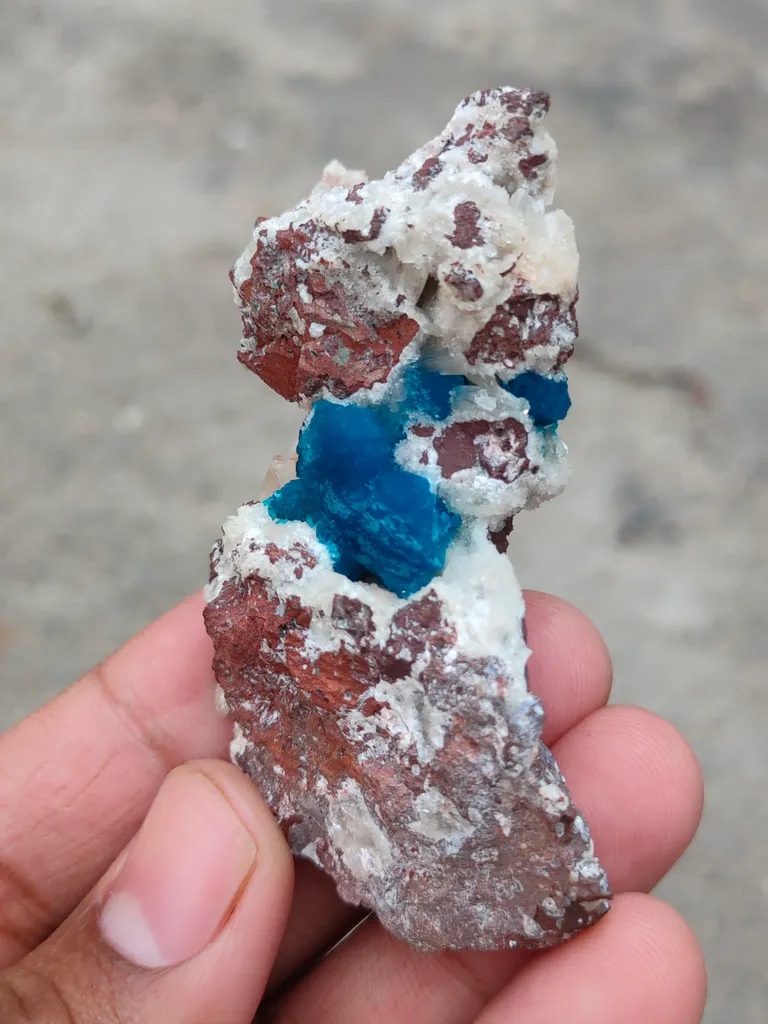 Pentagonite Flower on Heulandite matrix - image 6