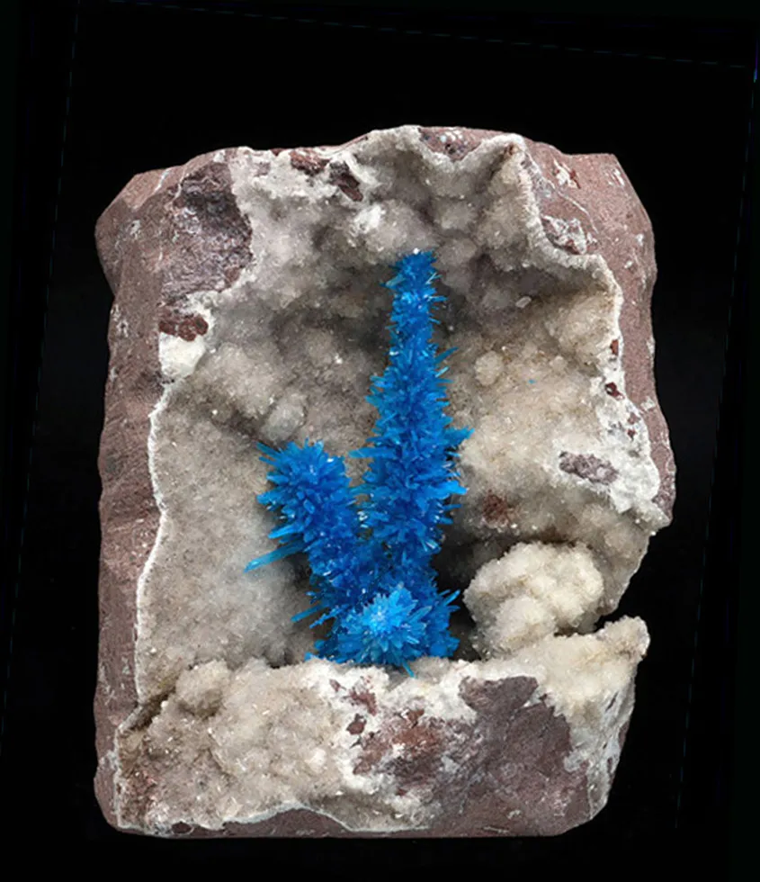 Pentagonite from India, Maharashtra, Savda image