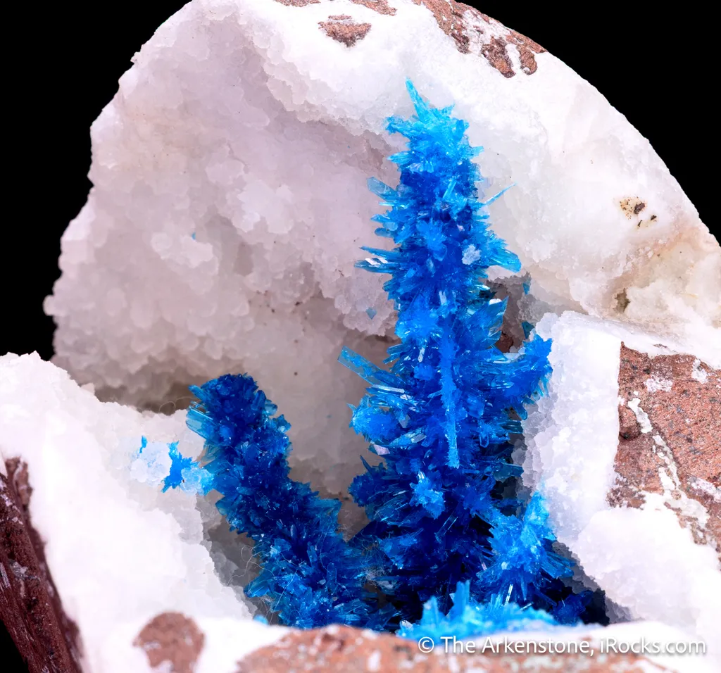 Pentagonite "pocket" - image 3