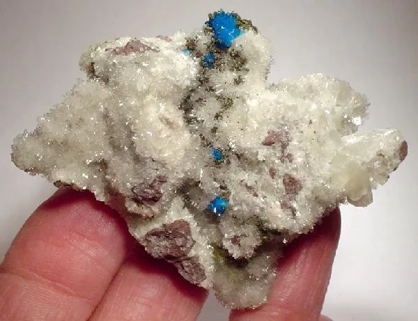 Pentagonite, Stilbite - image 1