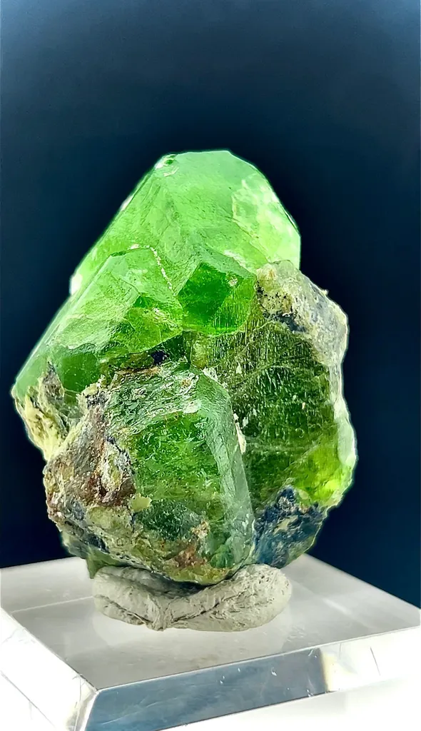 Peridot Crystal from Pakistan - image 3