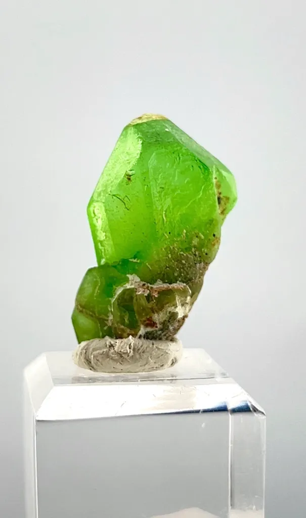 Peridot Crystal from Pakistan - image 6