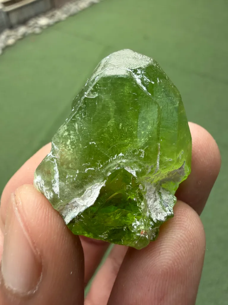 Peridot from Pakistan - image 3