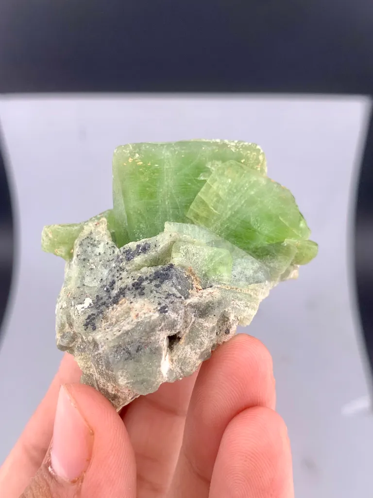 Peridot from Pakistan - image 4