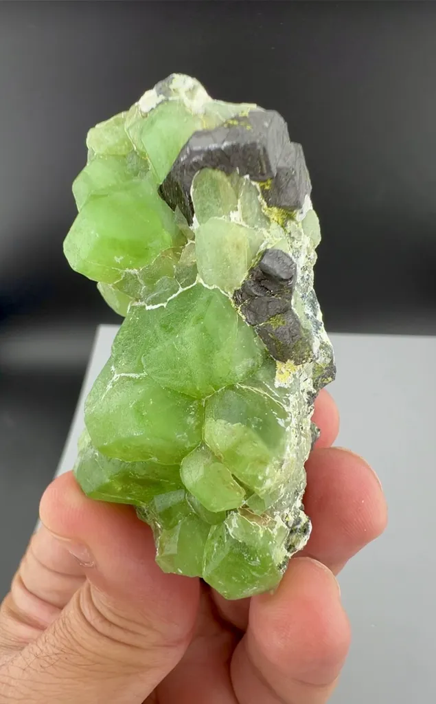 Peridot from Pakistan - image 5