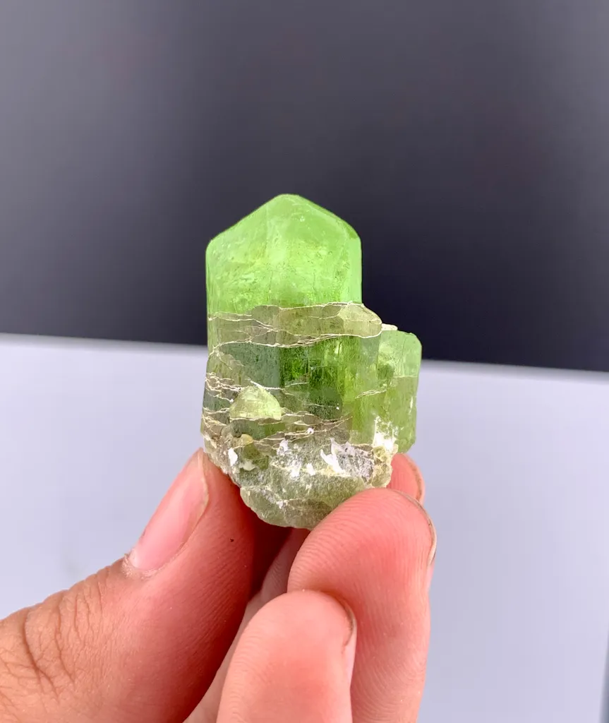 Peridot from Pakistan - image 9
