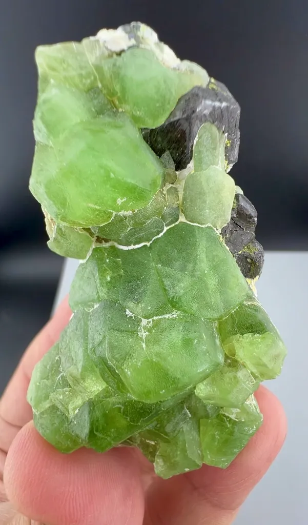 Peridot from Pakistan - image 8