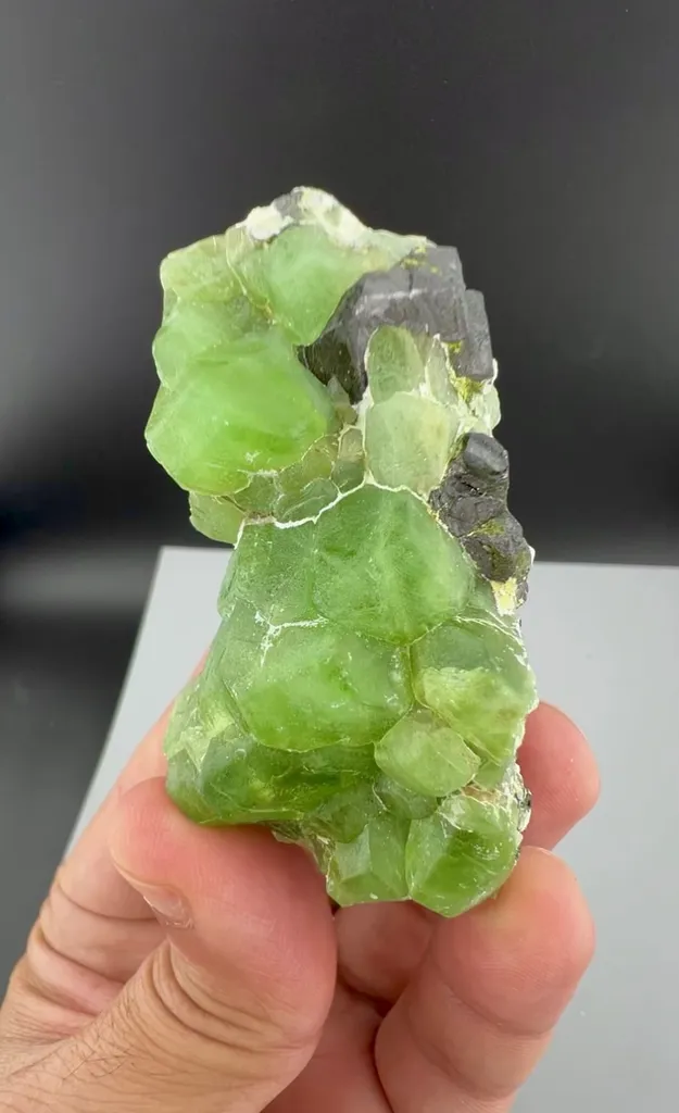 Peridot from Pakistan - image 3