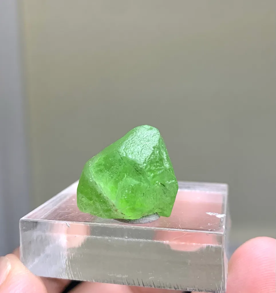 Peridot from Pakistan - image 3