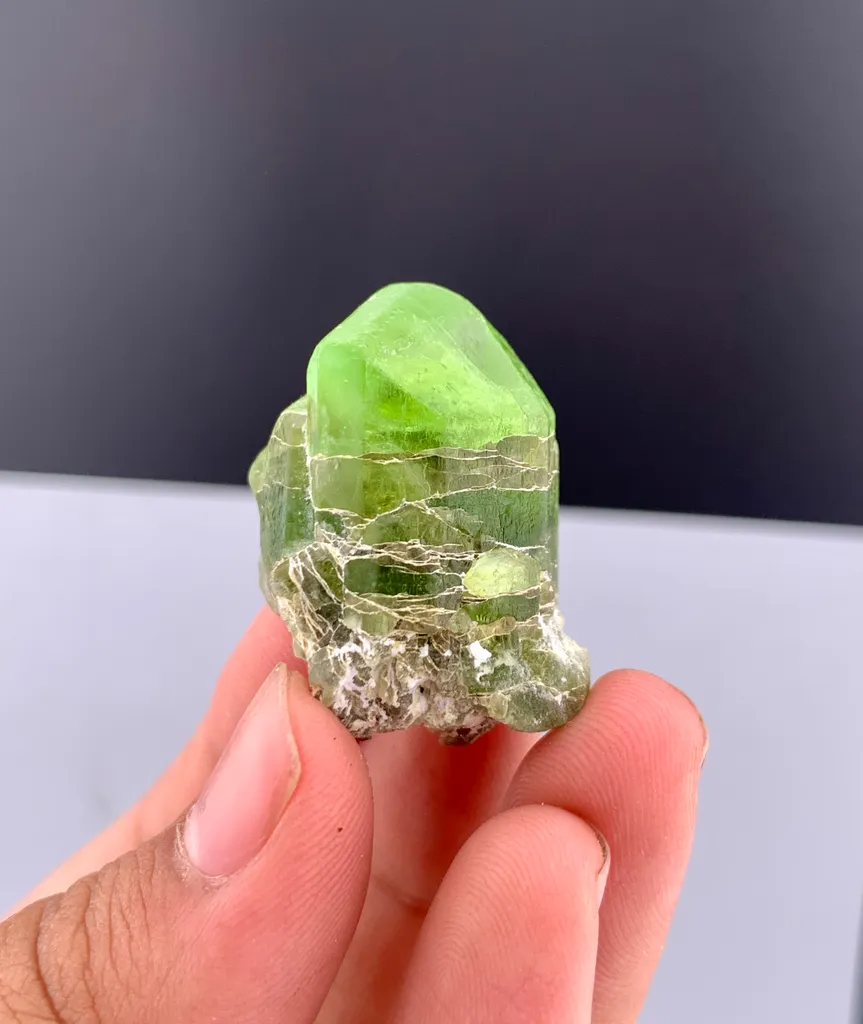 Peridot from Pakistan - image 3