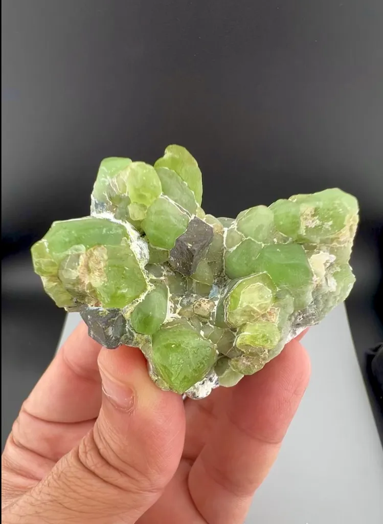 Peridot from Pakistan - image 4