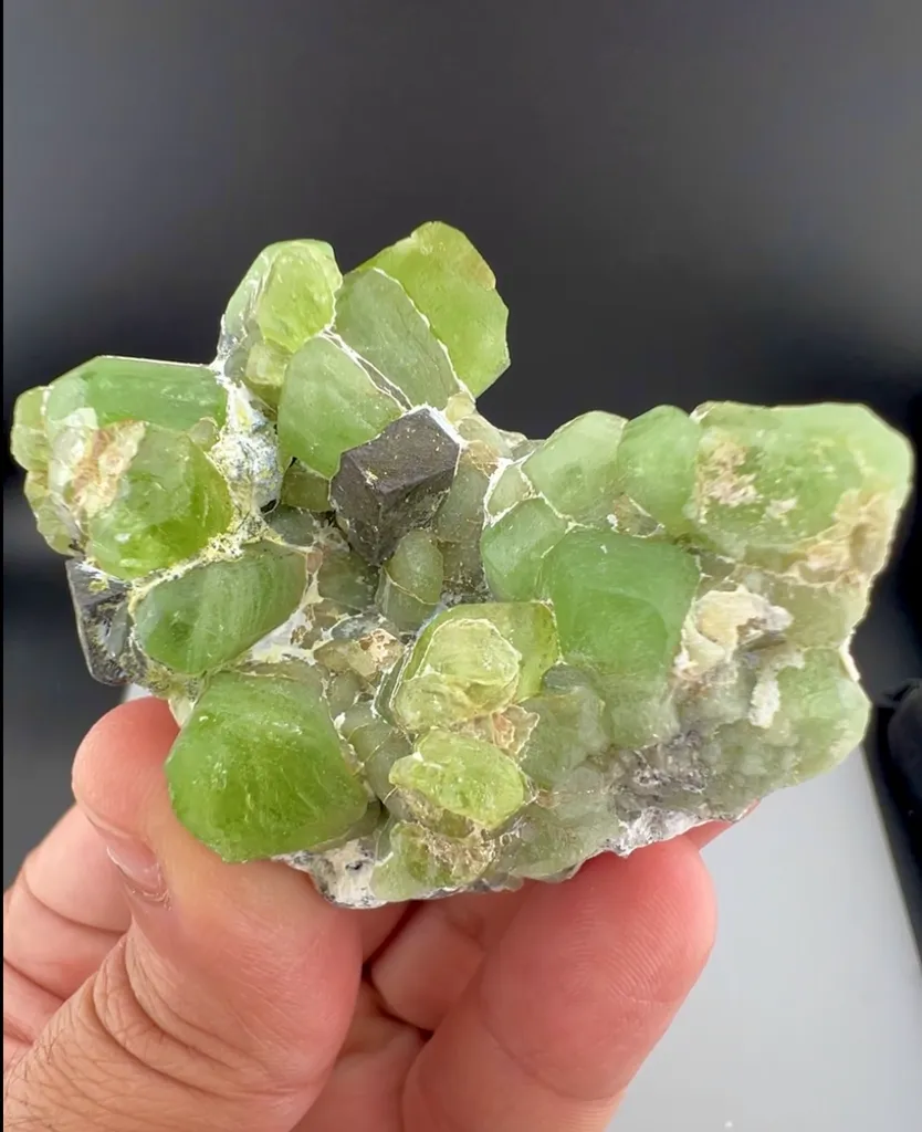 Peridot from Pakistan - image 7