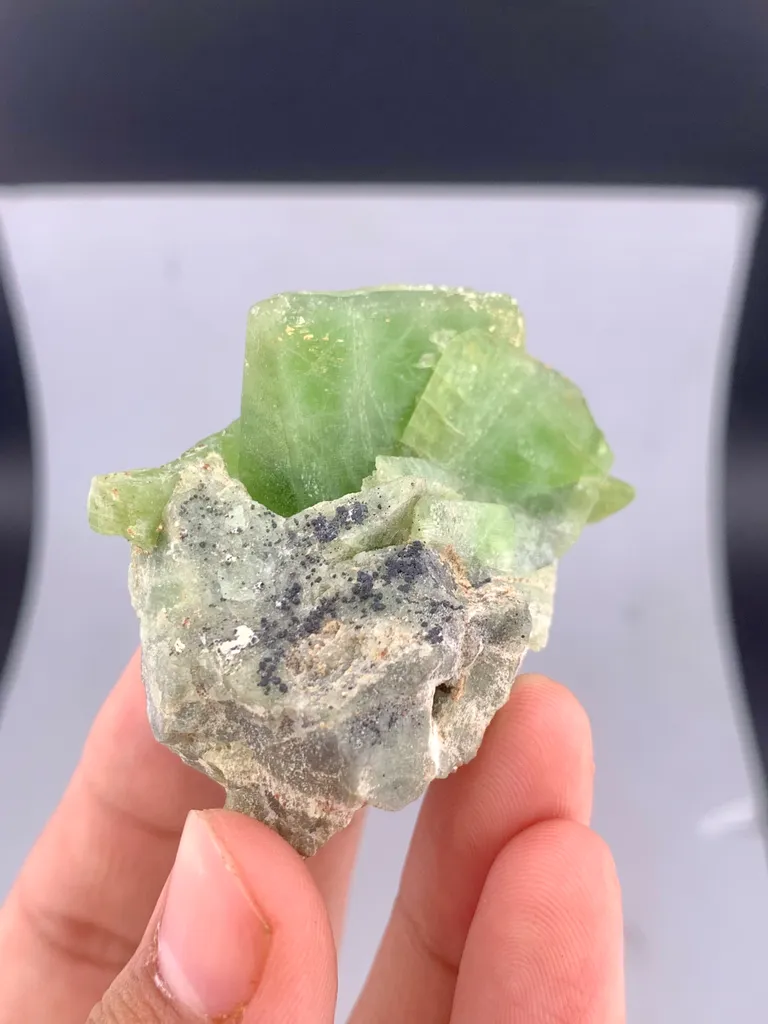 Peridot from Pakistan - image 6