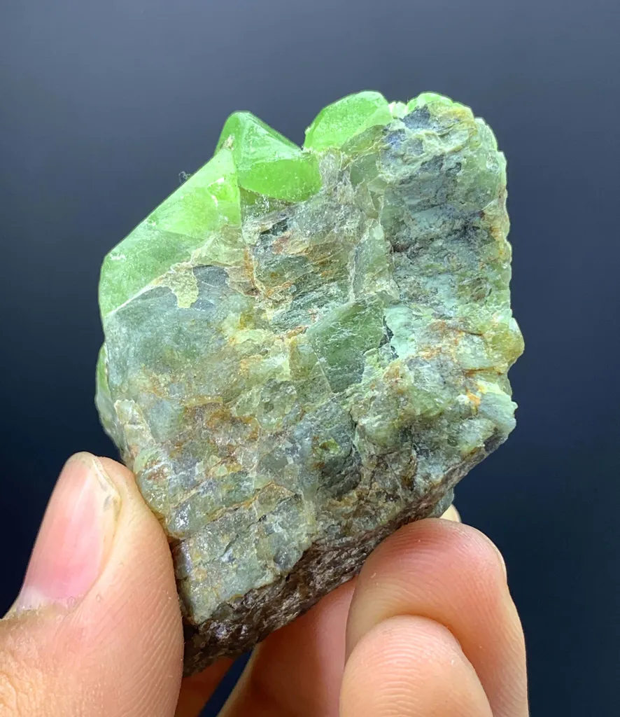 Peridot from Pakistan - image 7