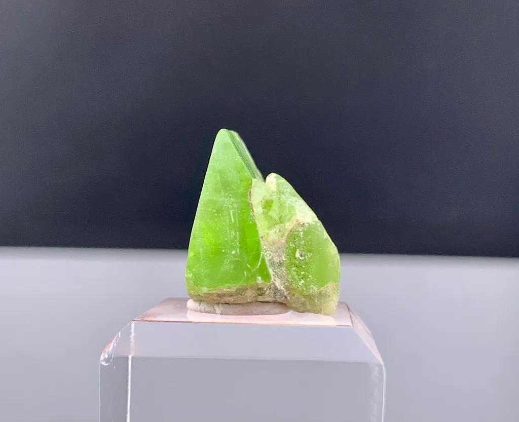 Peridot from Pakistan - image 9