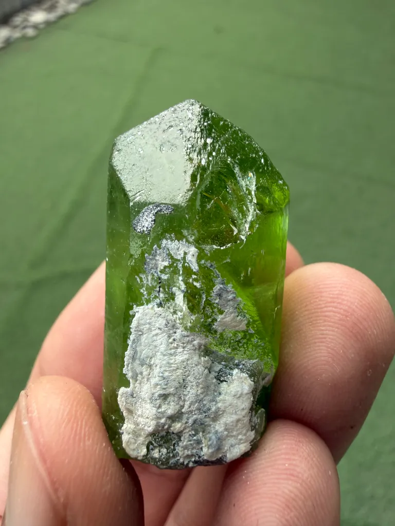 Peridot from Pakistan - image 4