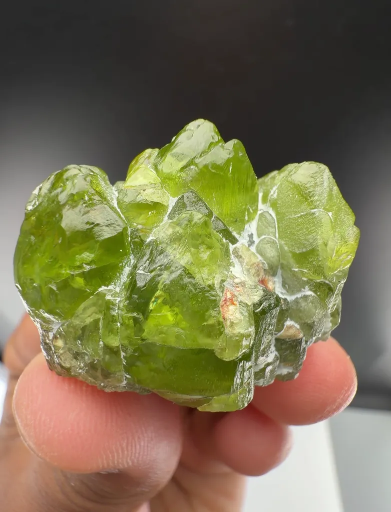 Peridot from Pakistan, Khyber Pakhtunkhwa Province, Hazara Region image