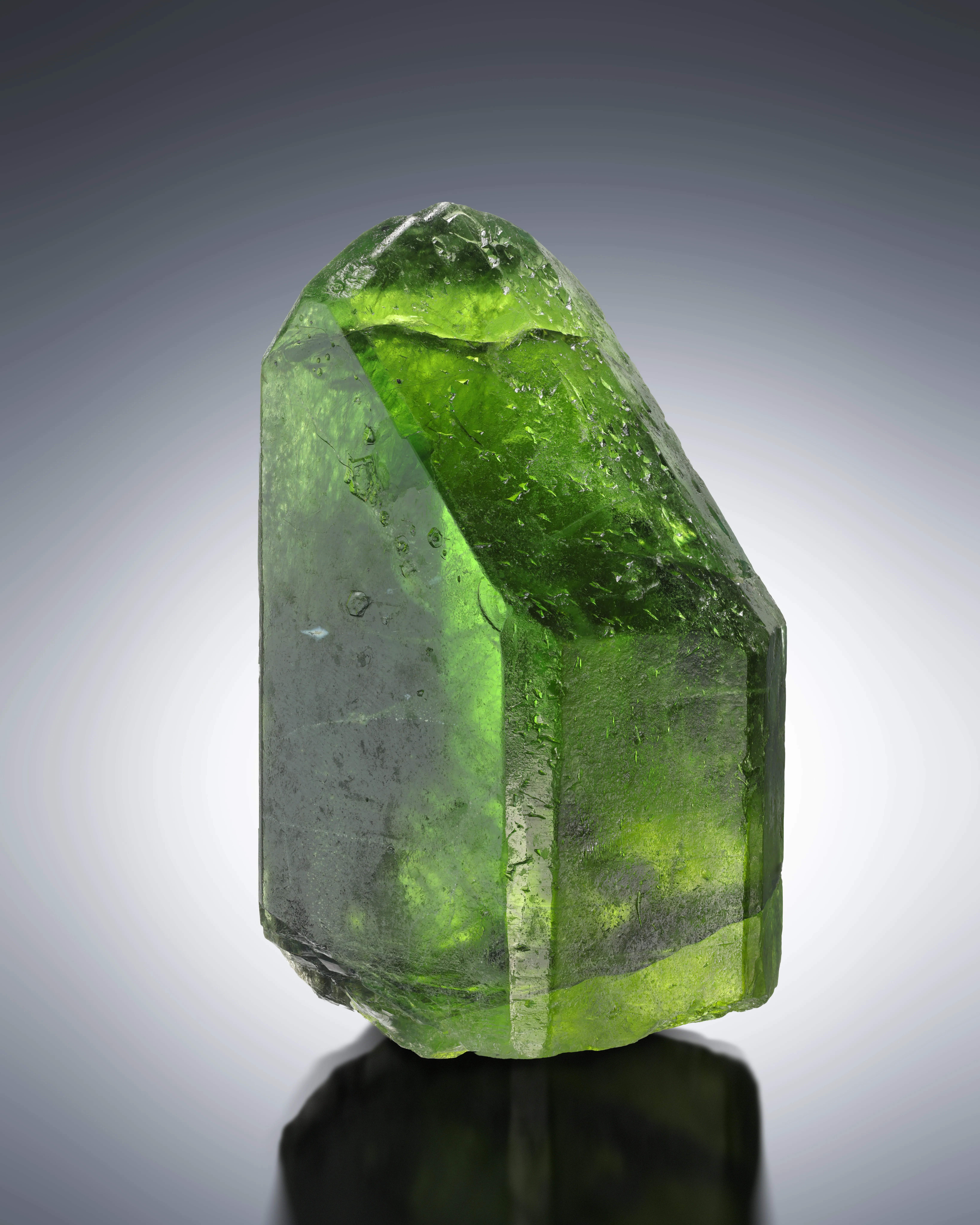 Peridot from Pakistan, Khyber Pakhtunkhwa Province, Sapat Gali - image 1