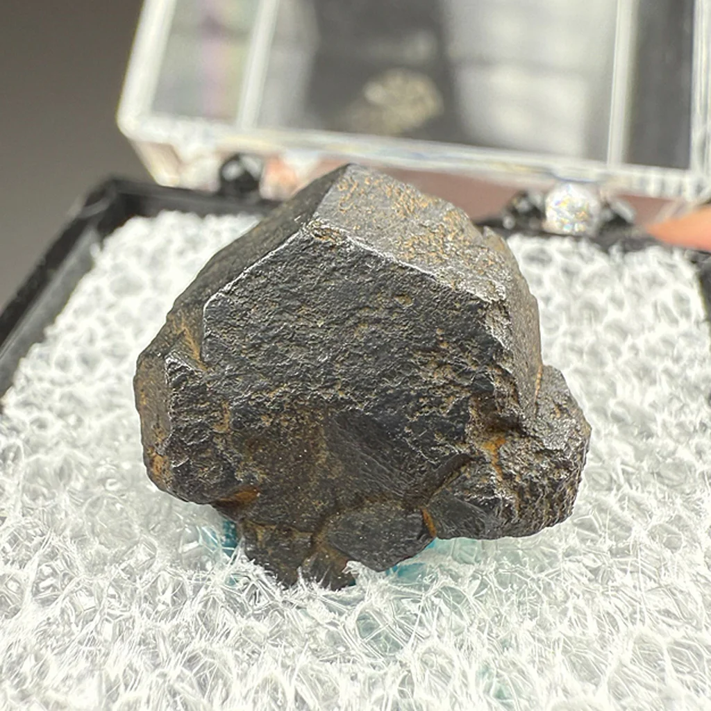 Perovskite from Magnet Cove, Arkansas, USA - image 1
