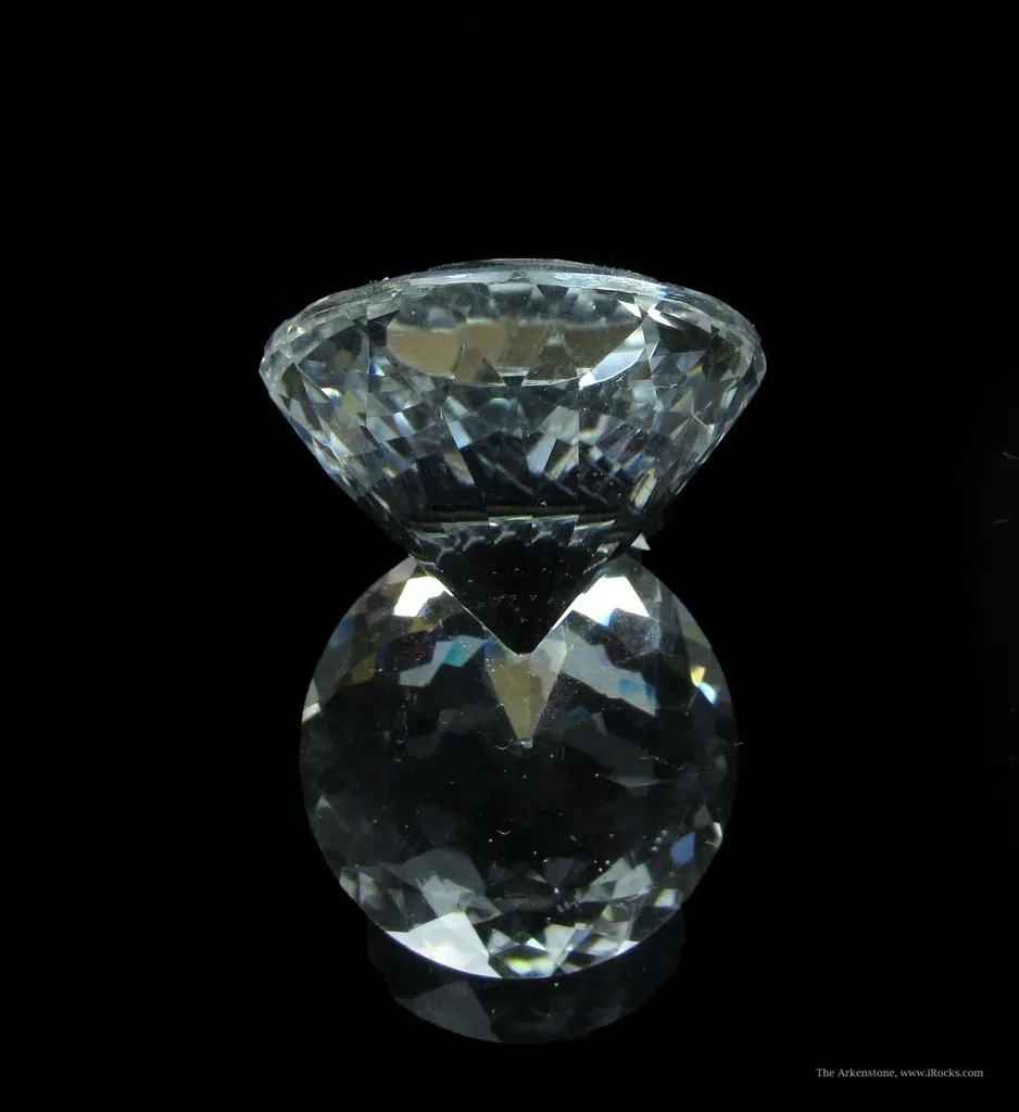 Petalite (Faceted) - image 4