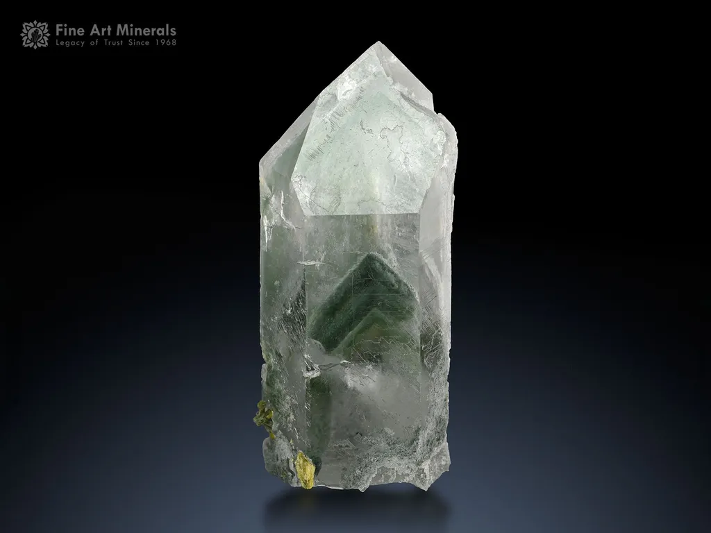 Phantom included Chlorine Quartz with Epidote from Pakistan image
