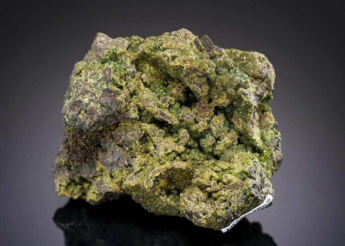 Pharmacosiderite - image 1