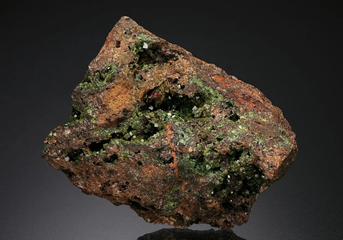 Pharmacosiderite - image 1