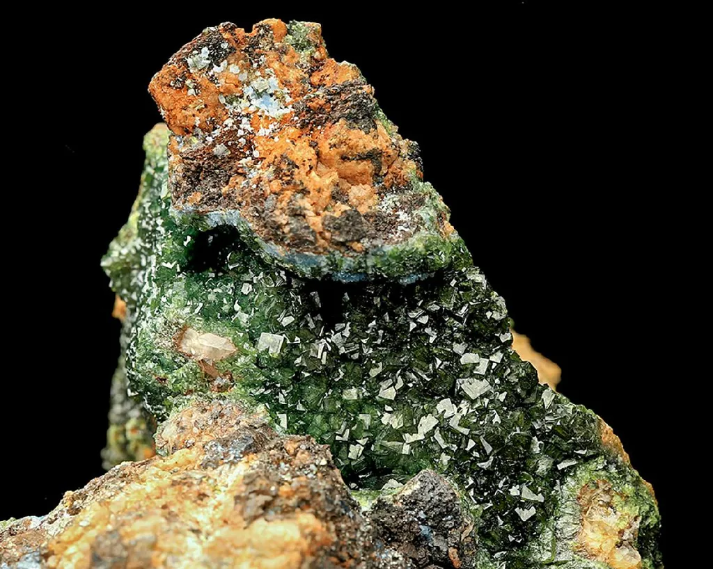 Pharmacosiderite image